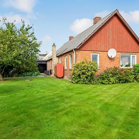 Feriehus 2 Bedroom Gorgeous In *