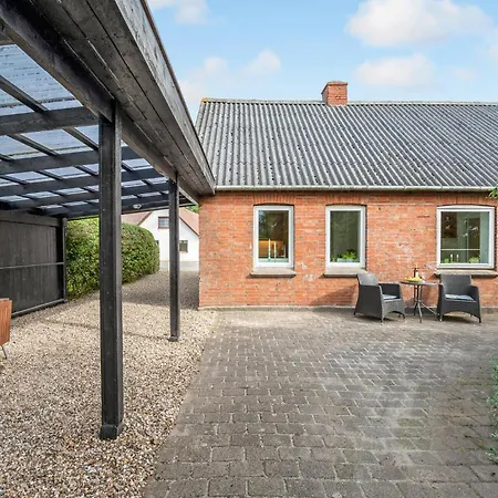 Prachtig Met 2 Slaapkamers In