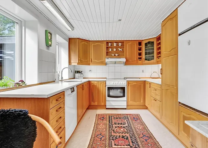 Dom wakacyjny 2 Bedroom Gorgeous In