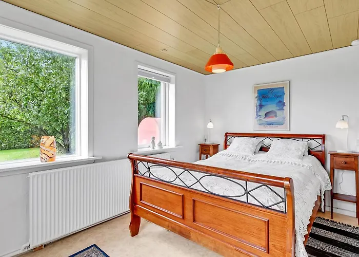 2 Bedroom Gorgeous In Dom wakacyjny *